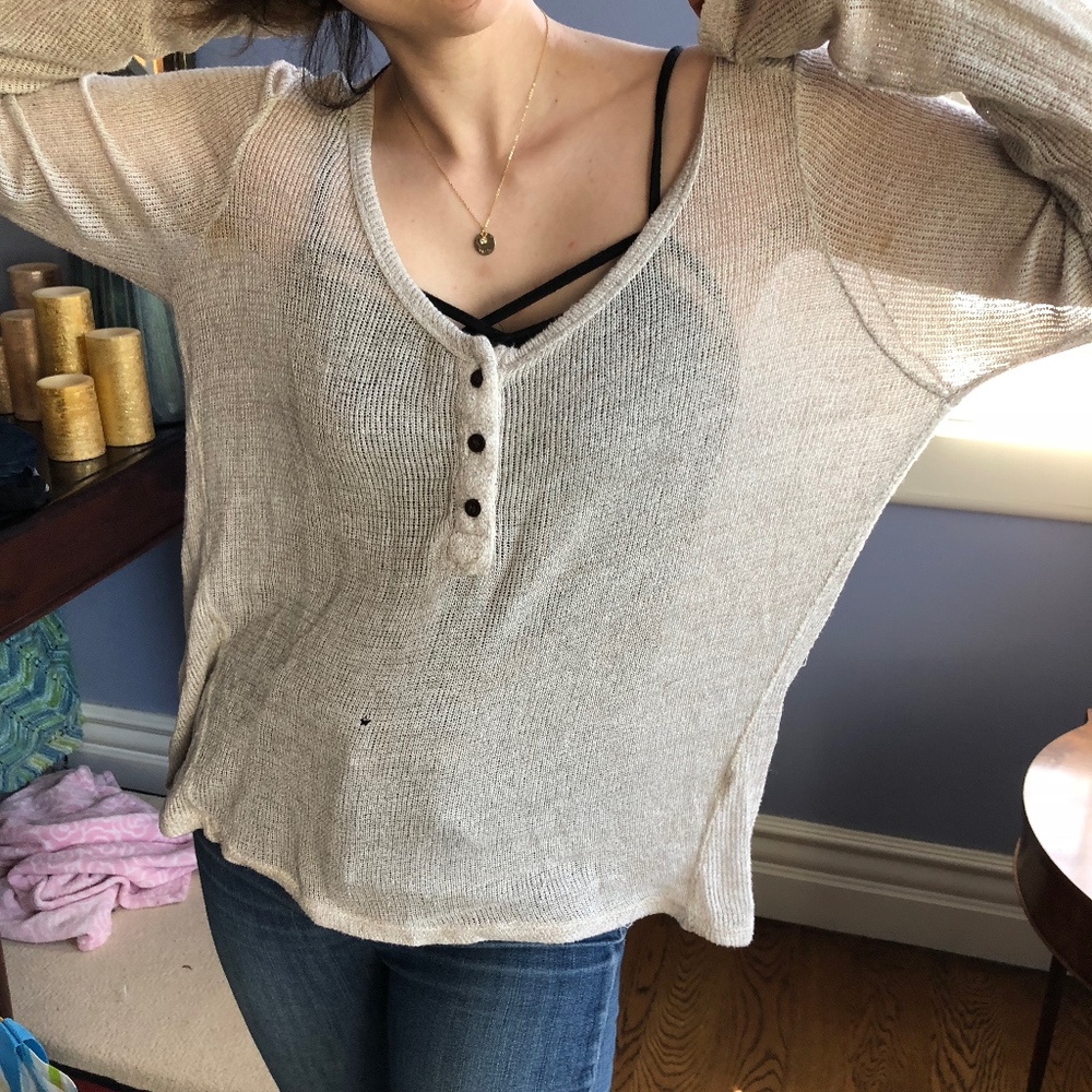 Brandy Melville Light Buttoned Long sleeve